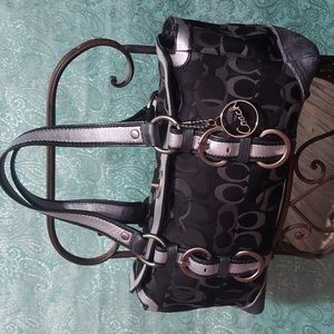 Coach signature duffle